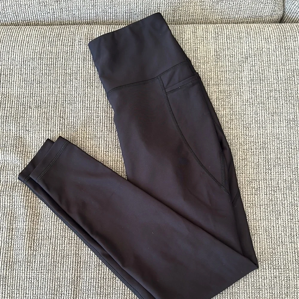 Old Navy Black High-Waisted Leggings - Picture 1 of 10